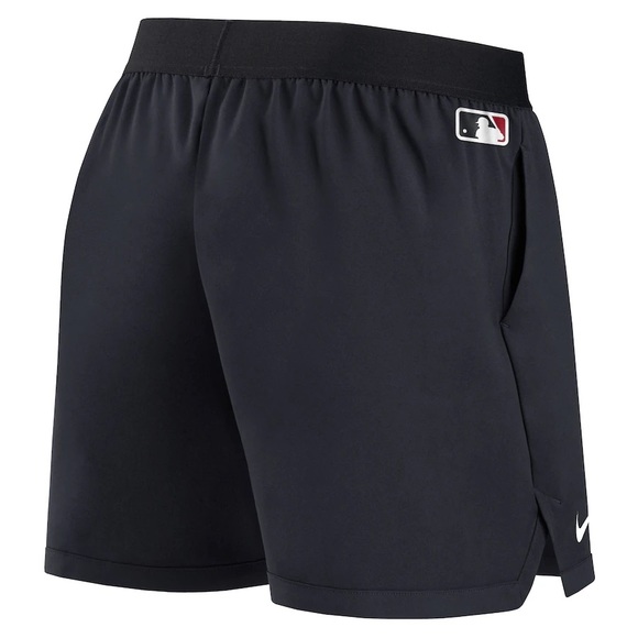 Women’s Nike Cleveland Guardians shorts - Picture 3 of 7